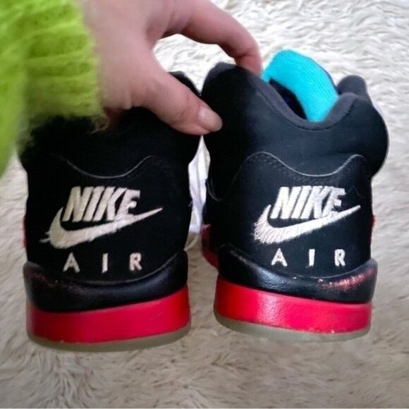 Jordan Brand Jordan 5 Retro Top 3 High Top Sneakers - 8US, SOLD OUT! Size US 8 / EU 41 - 9 Thumbnail