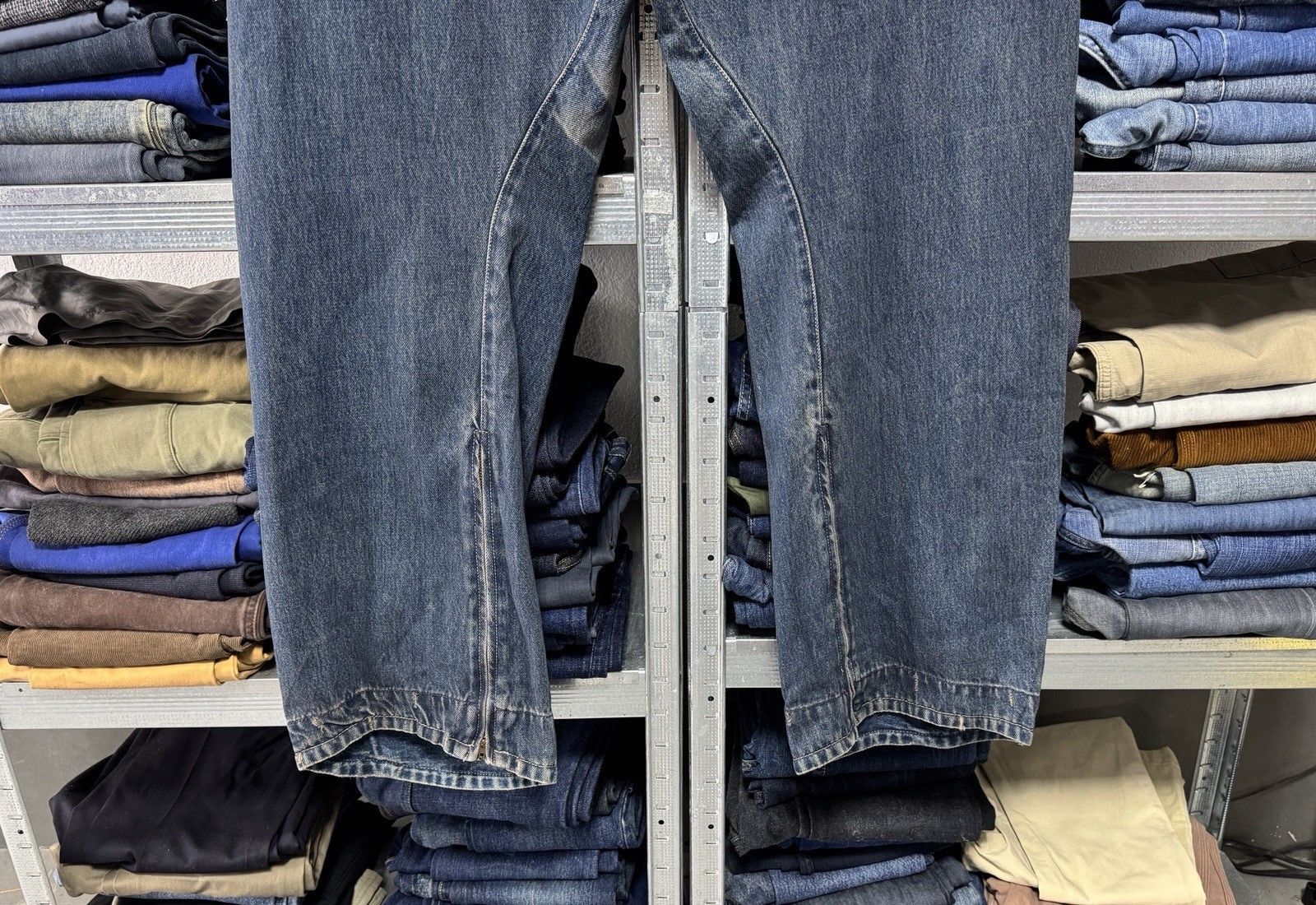 Levi's NWT Levi’s Engineered Jeans Mens Twisted Buckle Back Leg Zip Size US 33 - 9 Thumbnail