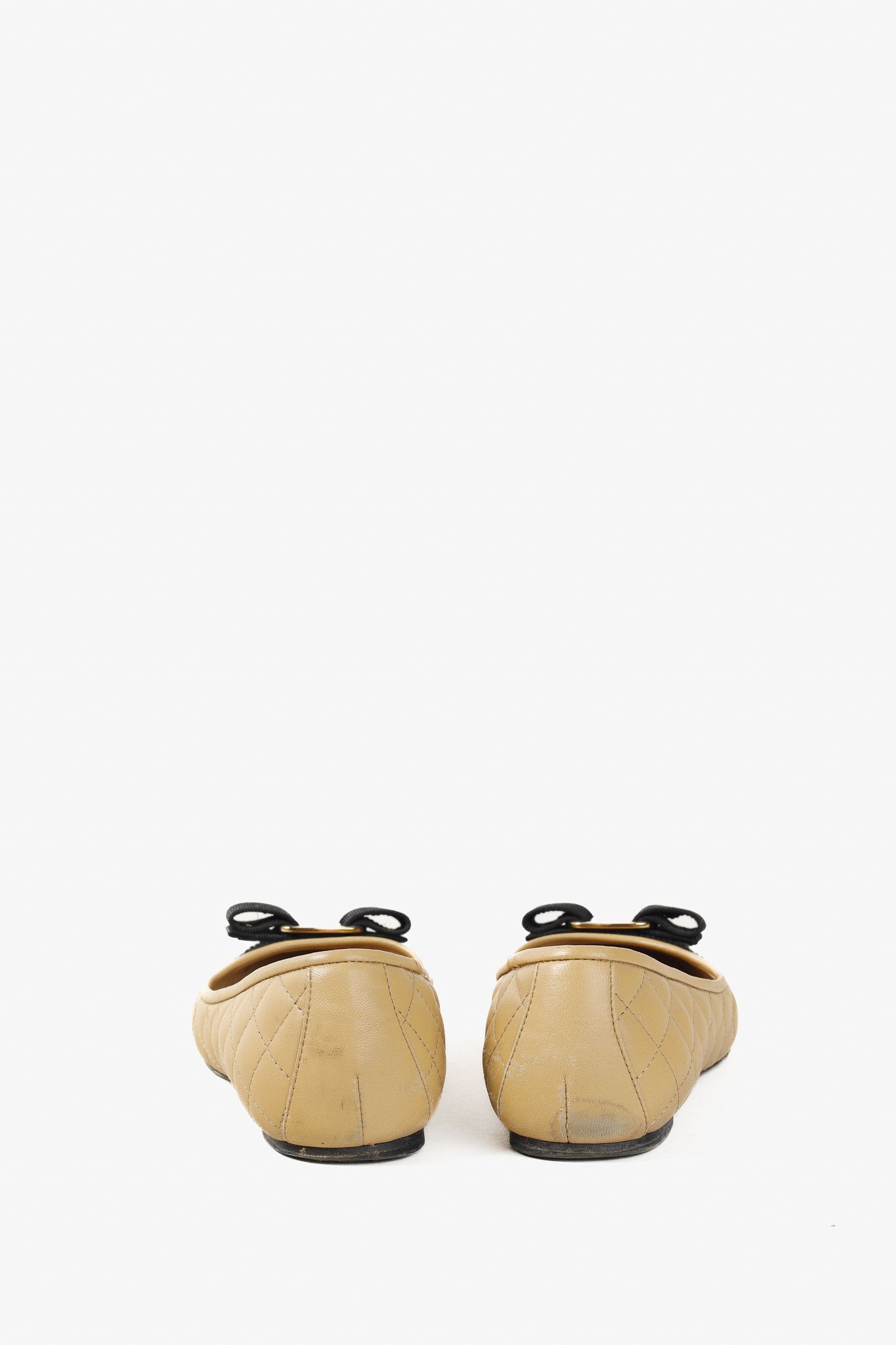 Salvatore Ferragamo Salvatore Ferragamo Varina Q Quilted Leather Bow Flat Size US 7 / IT 37 - 3 Thumbnail