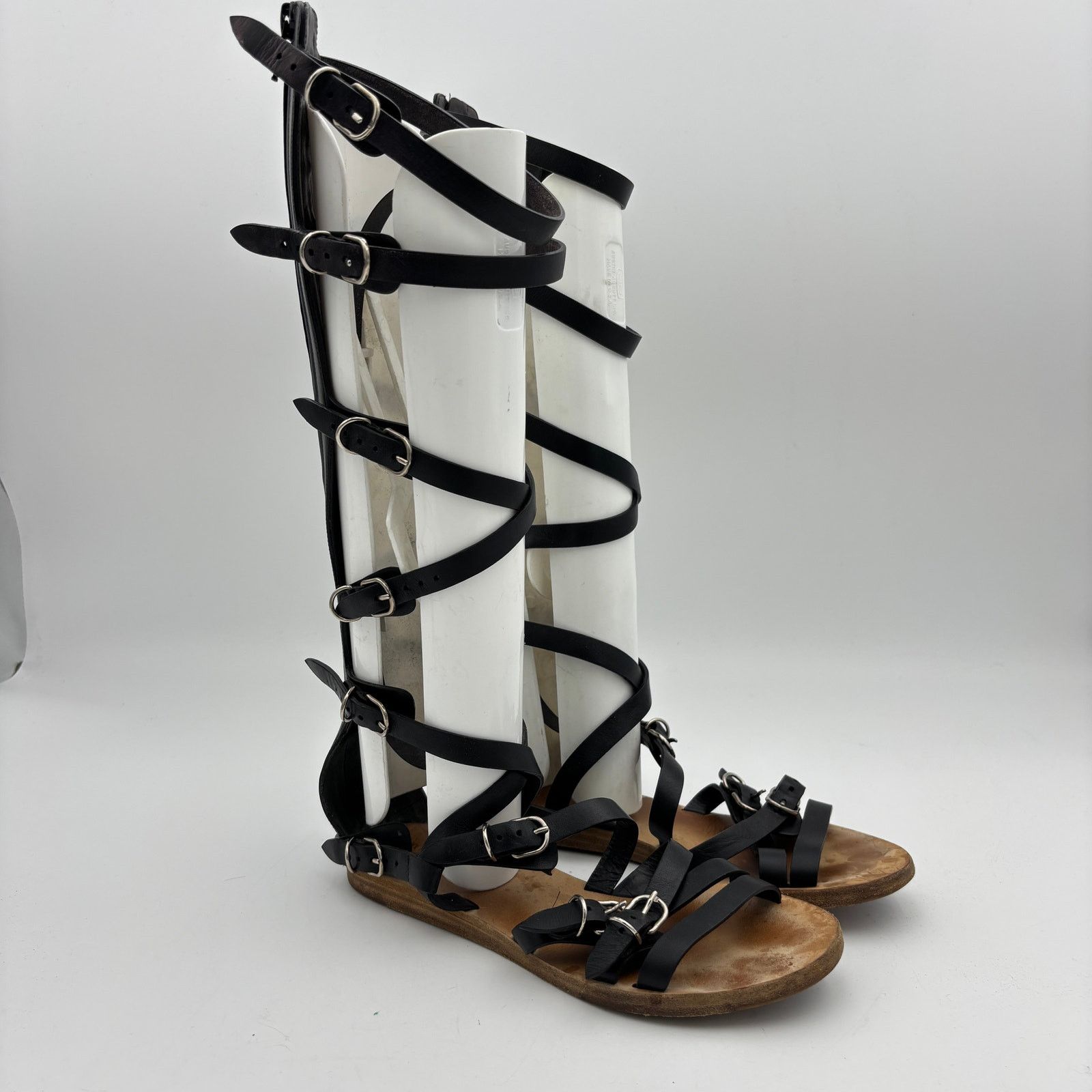 Balenciaga Balenciaga Black Leather Gladiator Papier Sandals Women's 36 Size US 6 / IT 36 - 1 Thumbnail