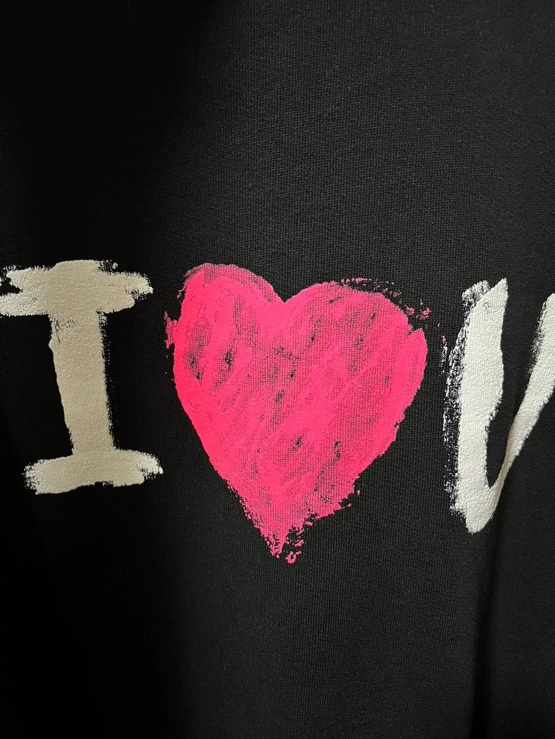 Balenciaga Balenciaga Black Valentine's day I love u do old mailbox s Size US M / EU 48-50 / 2 - 2 Thumbnail