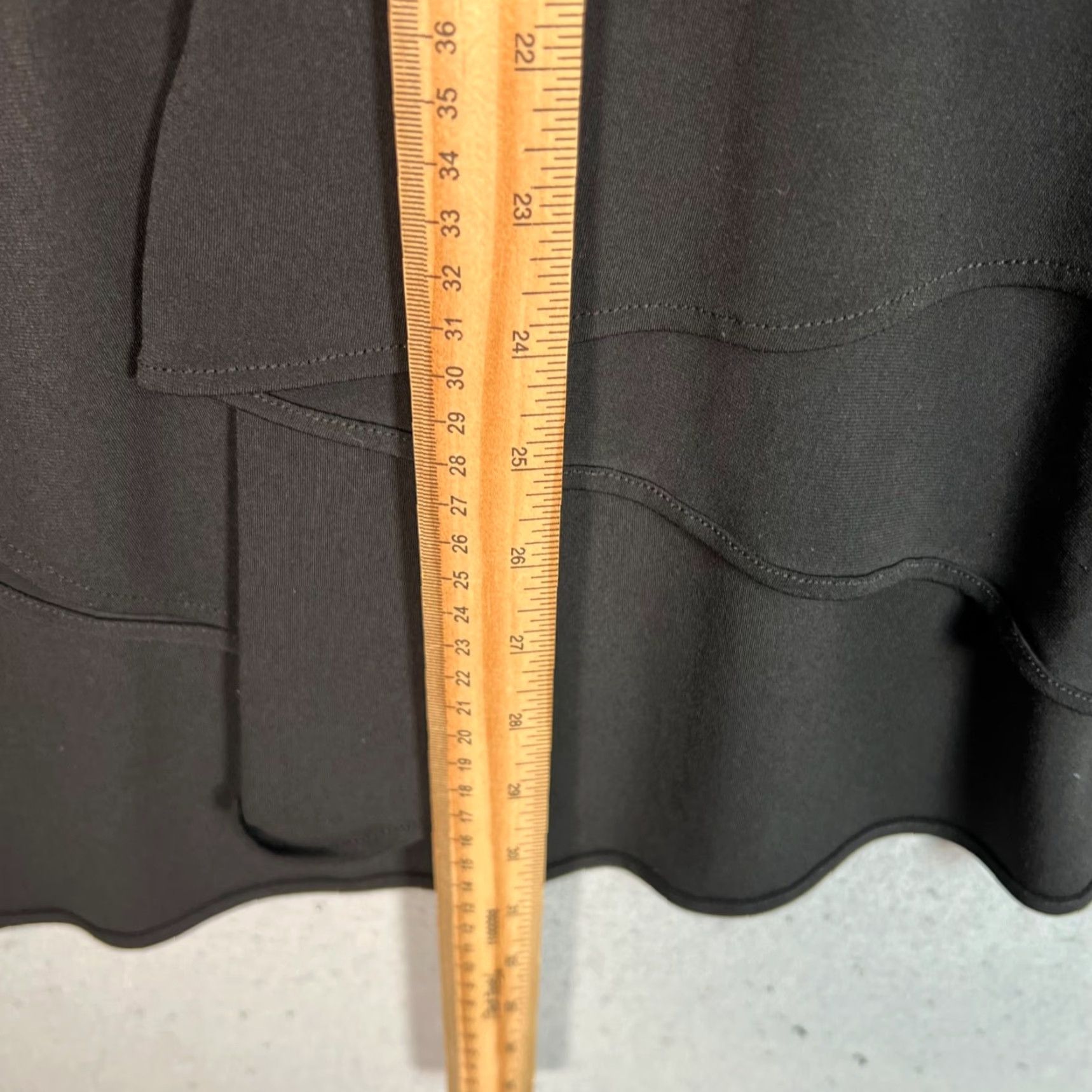Joseph Ribkoff VINTAGE Joseph Ribkoff Black Asymmetrical Tunic Top Womens 4 Blouse V-Neck Pullover Polyester Tunic Shirt Size S / US 4 / IT 40 - 6 Thumbnail