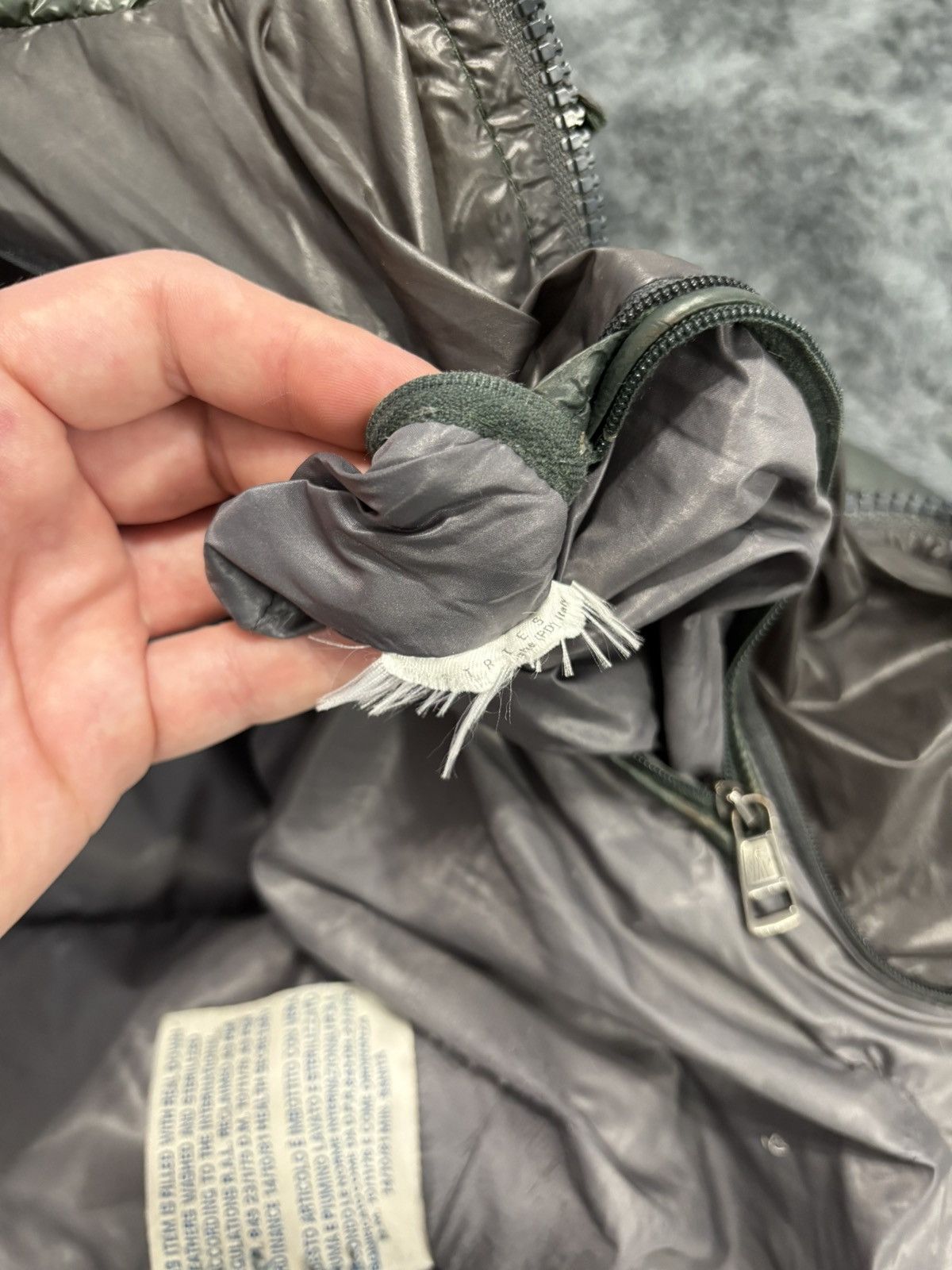 Moncler Moncler Zin Giubotto Down Jacket Rare Green Color Size US S / EU 44-46 / 1 - 19 Thumbnail