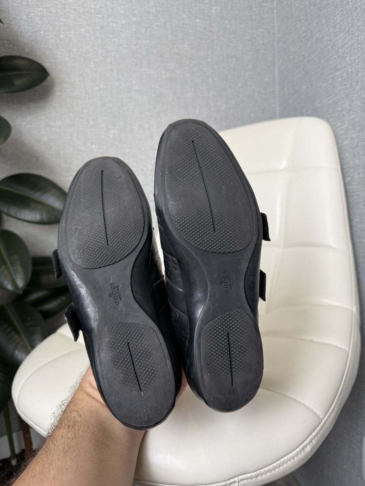 Gucci Gucci GG Guccissima Monogram Black Leather Sneakers (121830) Size US 7 / IT 37 - 20 Thumbnail