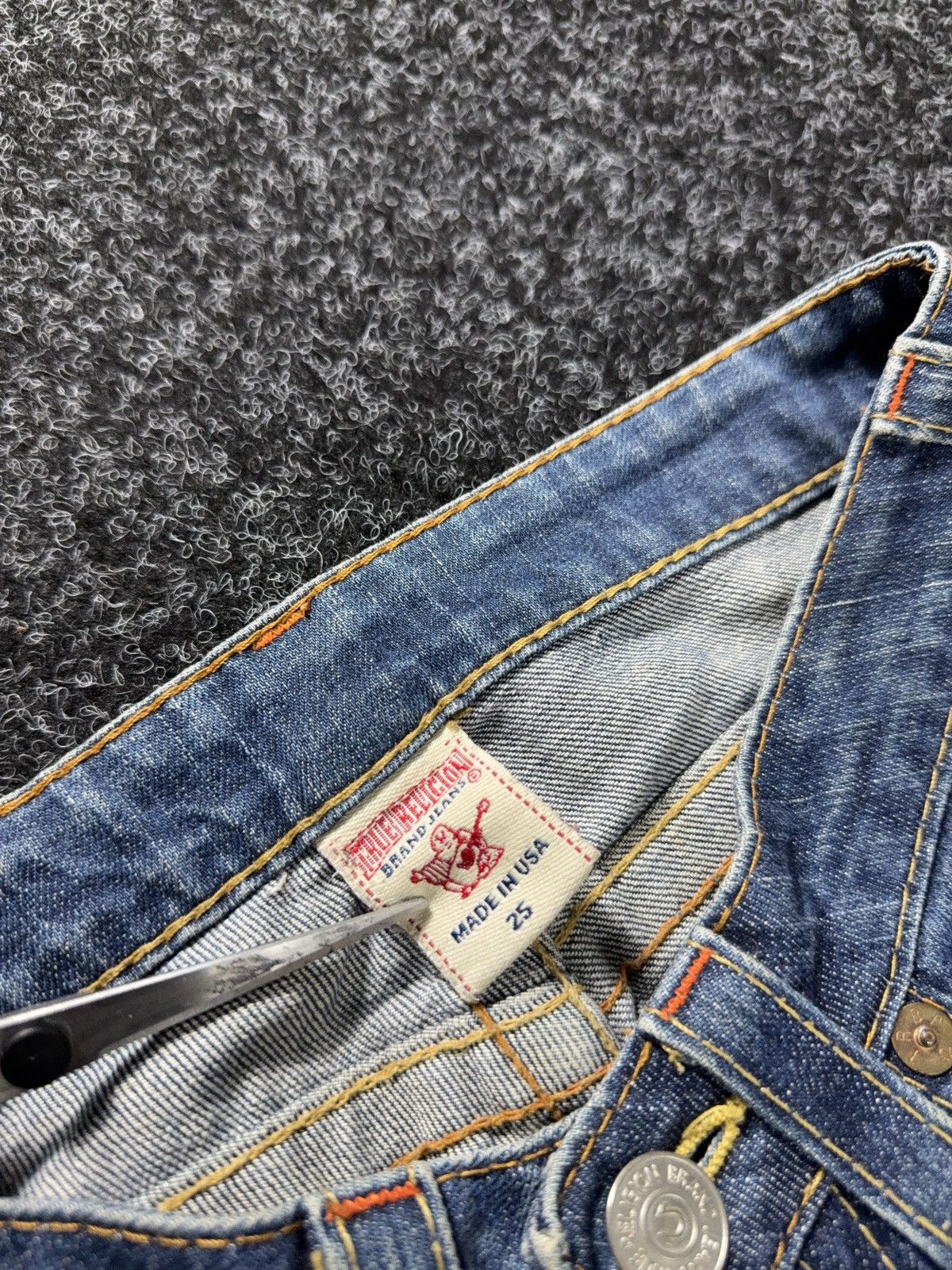 True Religion 00s True Religion USA Dirty Distressed Y2K Bootcut Jeans USA Size 25" / US 0 / IT 36 - 11 Thumbnail