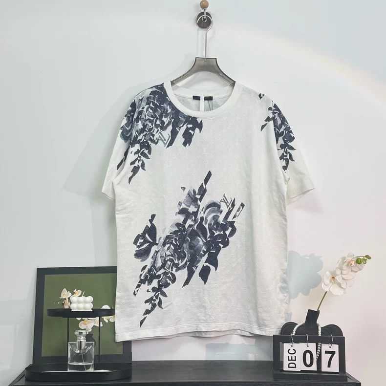 Louis Vuitton Louis Vuitton size 4l New Dark Lines Full Print Short Sleev Size US M / EU 48-50 / 2 - 1 Thumbnail