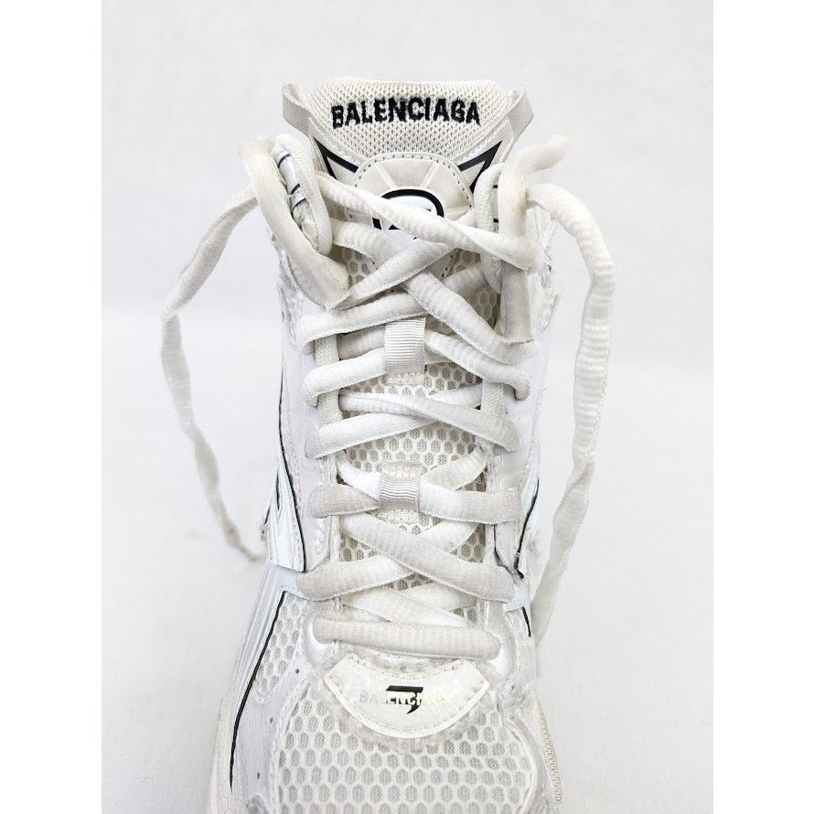 Balenciaga o1rshd1 Hightop Monocolor Runner Sneakers in White Size US 9 / EU 42 - 9 Thumbnail