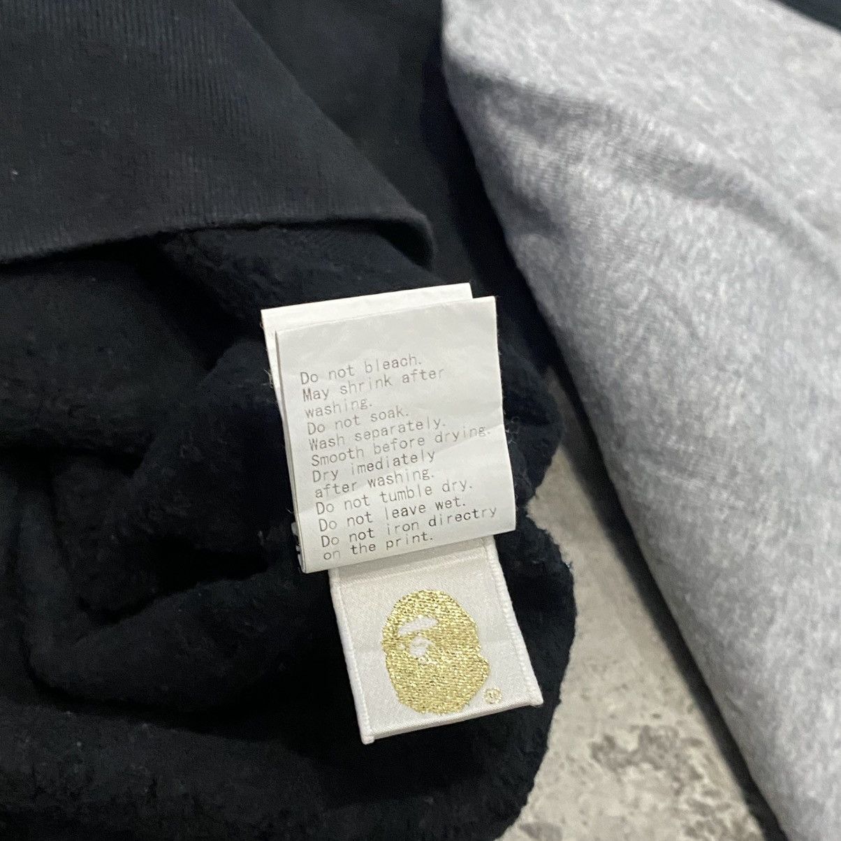 Bape Bape Mad Face College Logo Hoodie Japan Exclusive Size US L / EU 52-54 / 3 - 6 Thumbnail