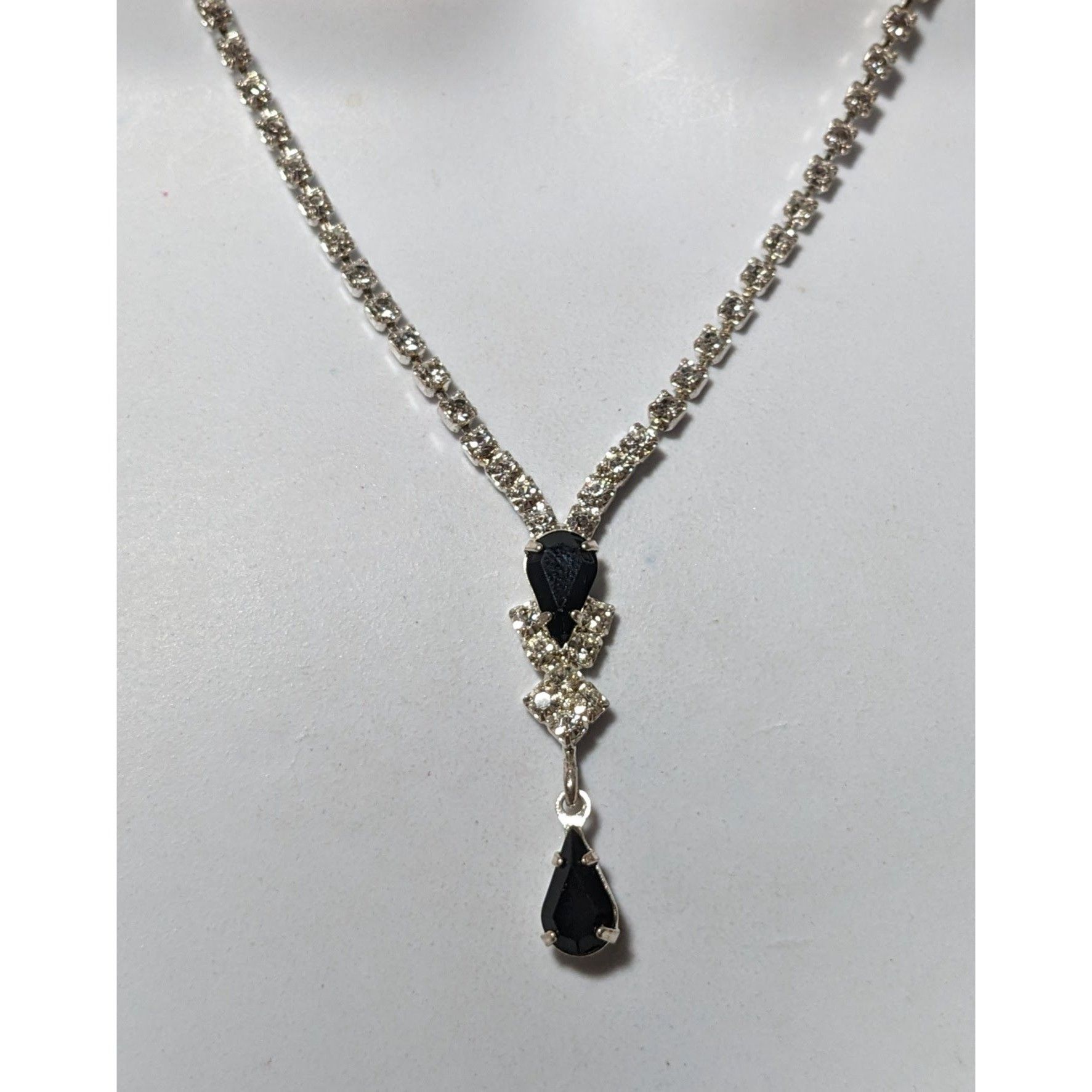 Other Glam Goth Gemmed Formal Bridal Necklace Size ONE SIZE - 7 Thumbnail