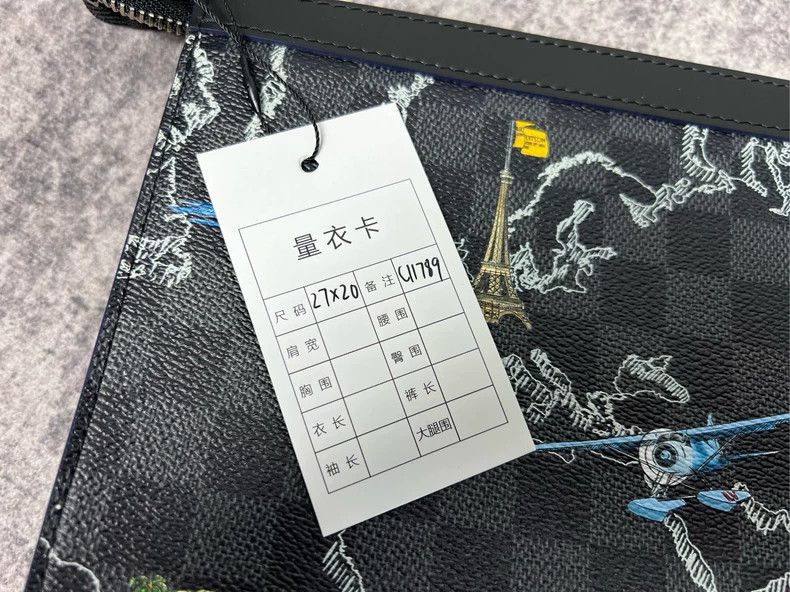 Louis Vuitton Louis Vuitton Map Limited Clutch bag Size ONE SIZE - 8 Thumbnail