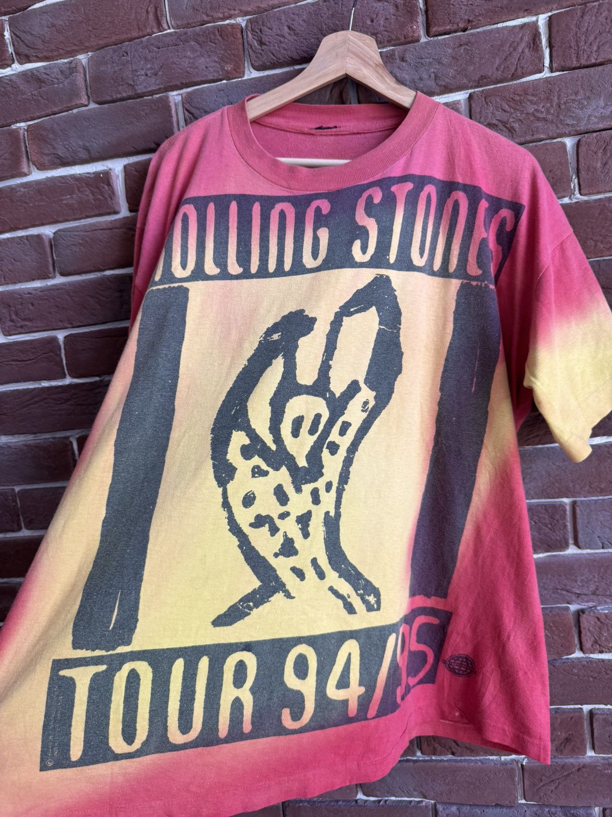 Band Tees × The Rolling Stones × Vintage Vintage 90s The Rolling Stones Voodoo Lounge Tour Band Tee Size US XL / EU 56 / 4 - 11 Thumbnail