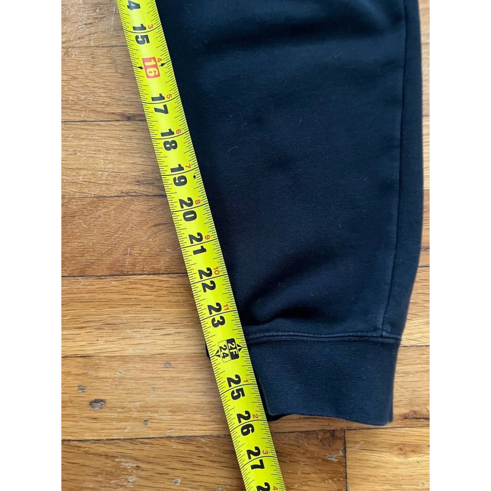 Nike Nike Sportswear Y2K Joggers Medium Black A001723 Size 30" / US 8 / IT 44 - 4 Thumbnail
