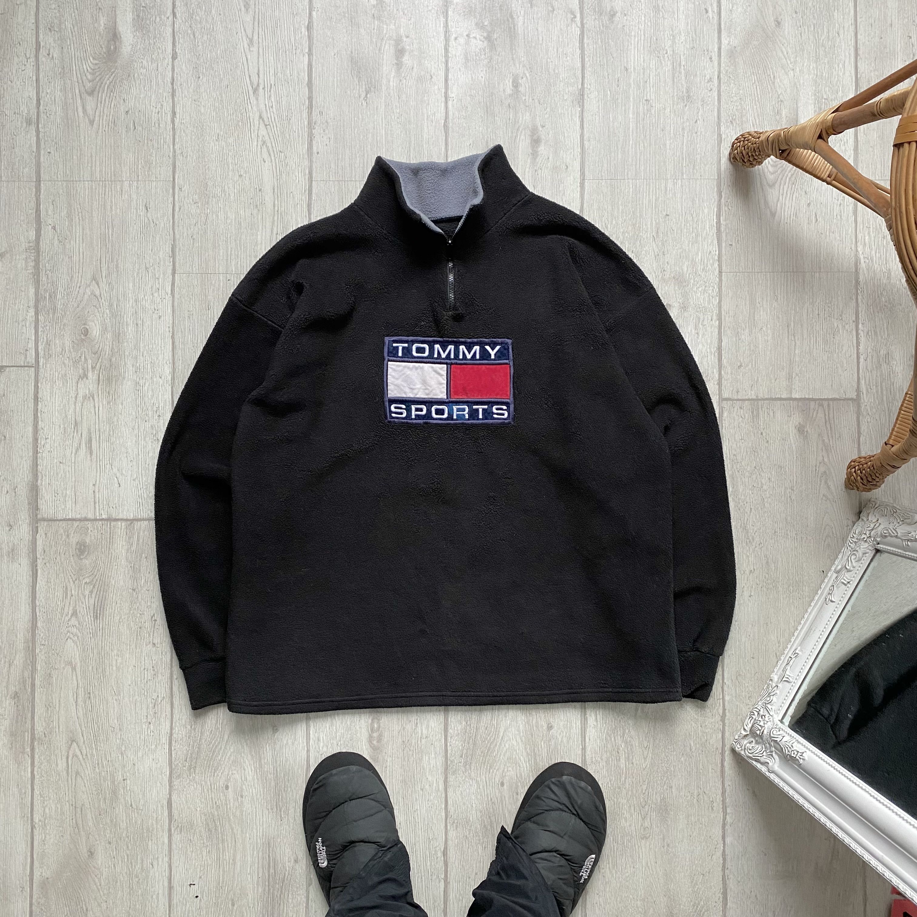 Tommy Hilfiger Vintage Tommy Hilfiger Big Logo 1/3 Zip Fleece Sweatshirt Size US L / EU 52-54 / 3 - 1 Thumbnail
