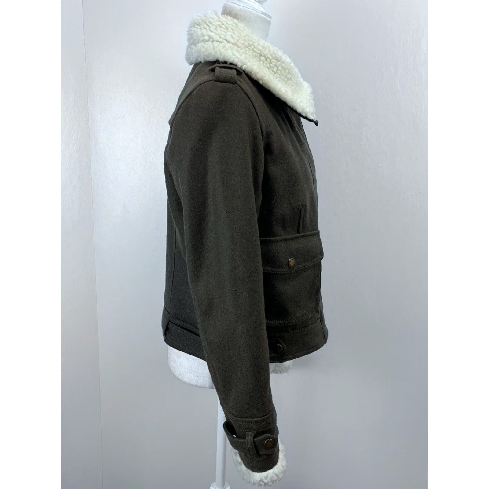 American Eagle Outfitters American Eagle Women's Short Bomber Jacket Coat Army Green Wool Blend Lined Size L Size L / US 10 / IT 46 - 4 Thumbnail