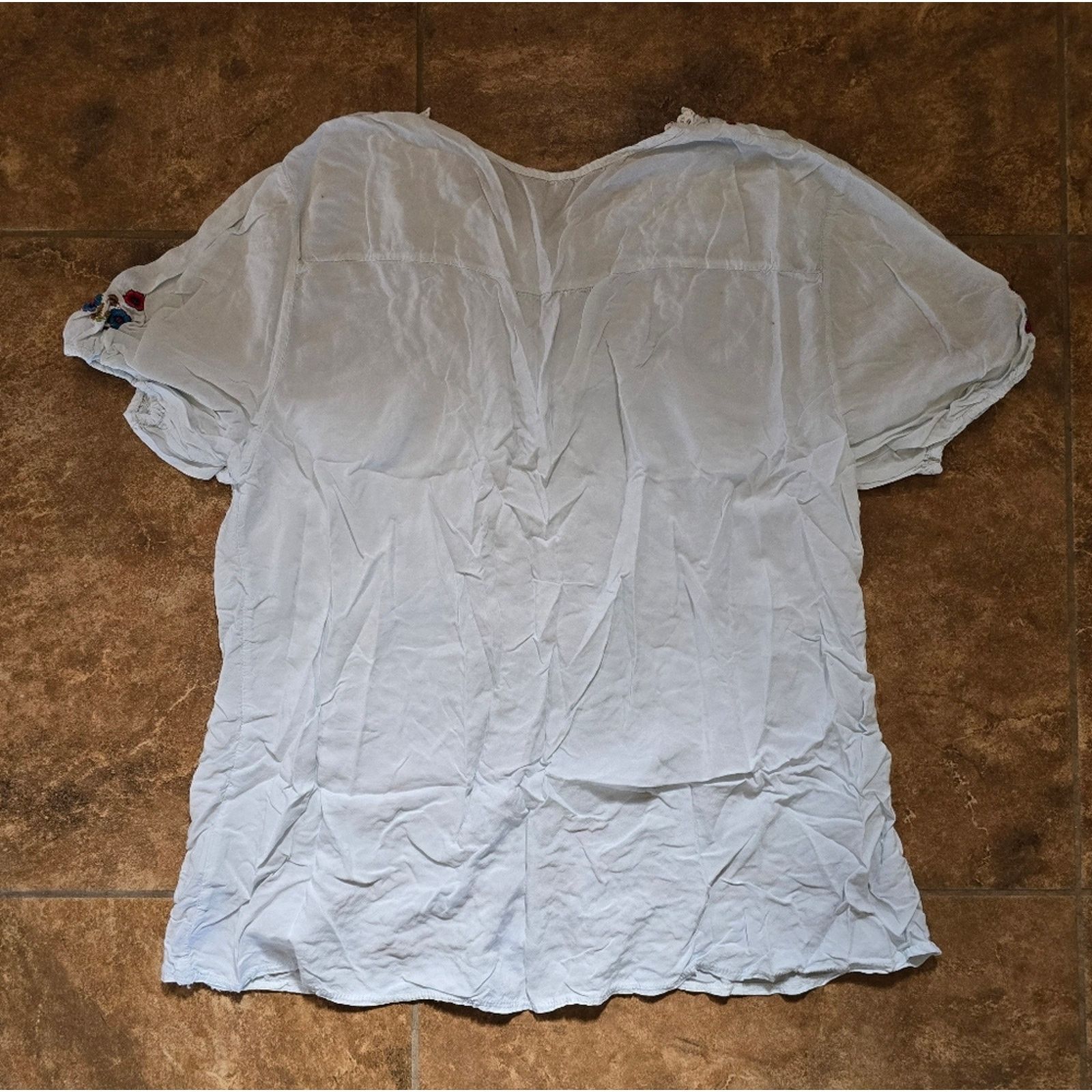Other White Multicolored Design ANANDAS Blouse Size ONE SIZE - 2 Thumbnail