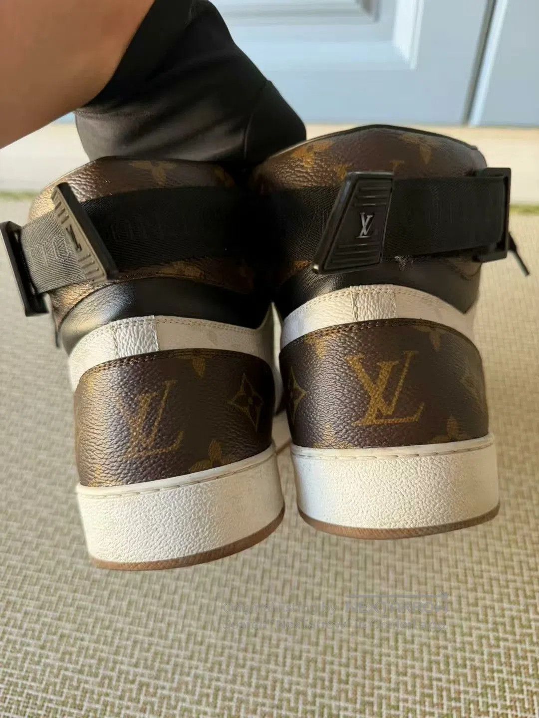 Louis Vuitton LV Rivoli High Top Sneakers 8/42 Size. Size US 8 / EU 41 - 6 Thumbnail