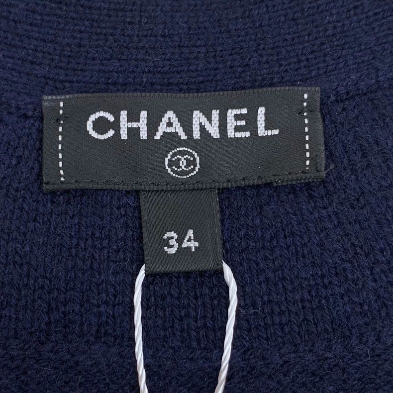 Chanel Chanel Navy Cashmere Cardigan with VNeck -2505 Size US XXS / EU 40 - 6 Thumbnail