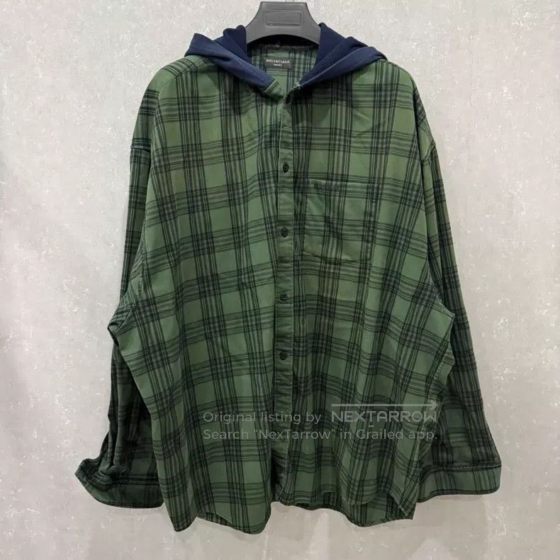 Balenciaga Balenciaga Color-Blocked Plaid Single-Breasted Hooded Long Size US L / EU 52-54 / 3 - 4 Thumbnail