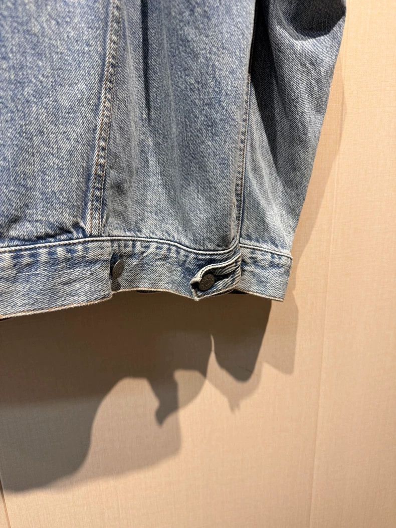 Acne Studios Acne Studios Washed denim silhouette denim jacket Size US M / EU 48-50 / 2 - 4 Thumbnail