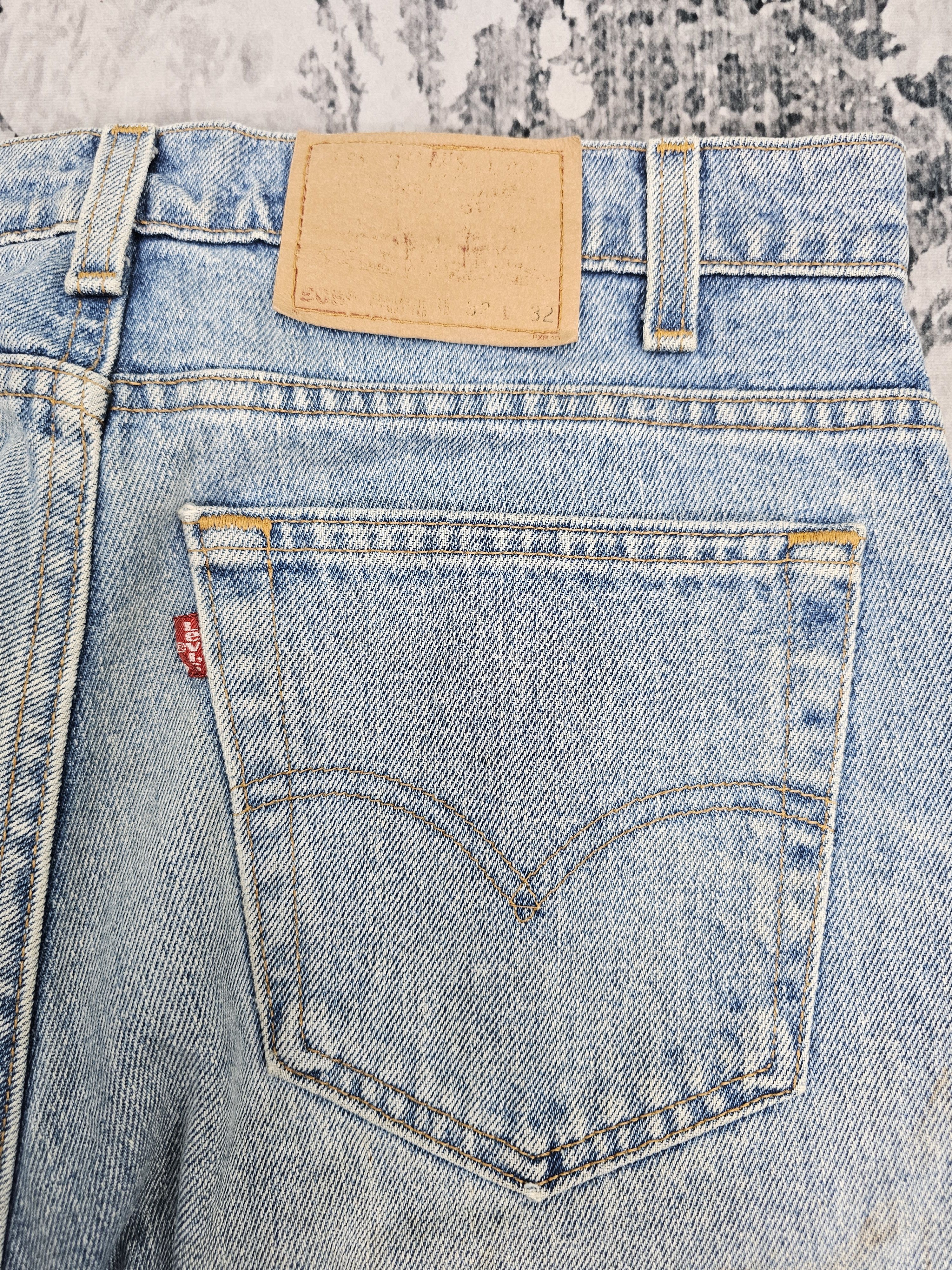 Levi's Vintage Clothing Vtg 90'S LEVIS 505 Light Blue Stain Ripped Blue Jeans L0501 Size US 32 / EU 48 - 11 Thumbnail
