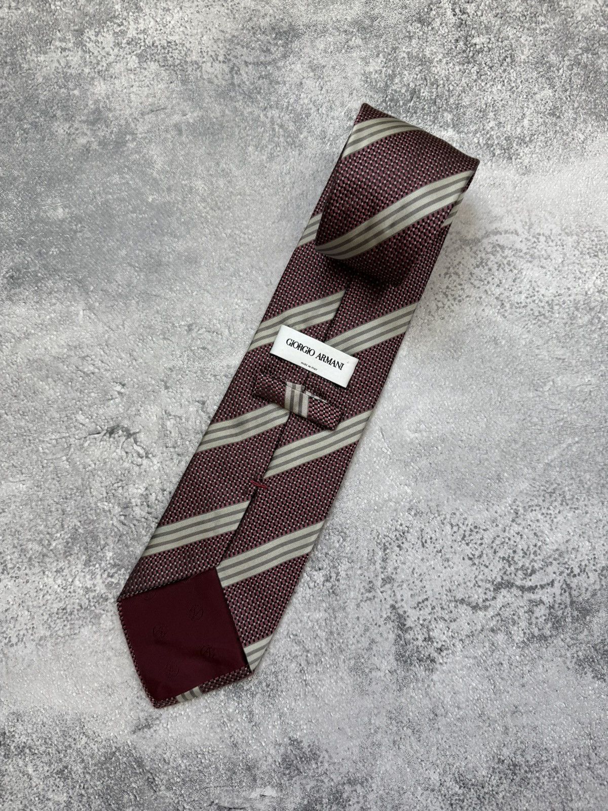 Giorgio Armani Giorgio Armani Men’s Silk Tie Striped Luxury Made in Italy Size ONE SIZE - 3 Thumbnail