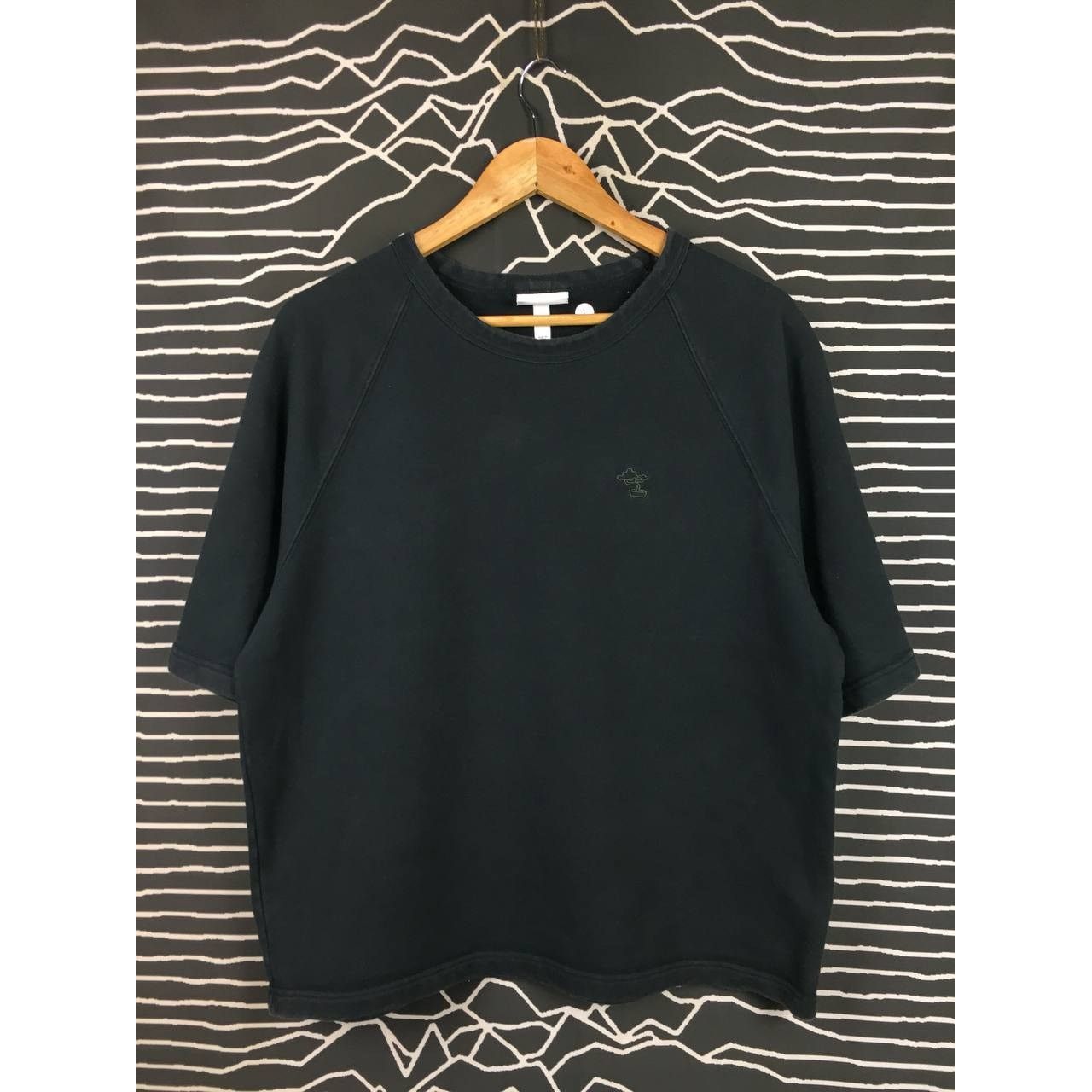 H&M H&M Crewneck Oversized Fit Tee size M Size US M / EU 48-50 / 2 - 1 Thumbnail