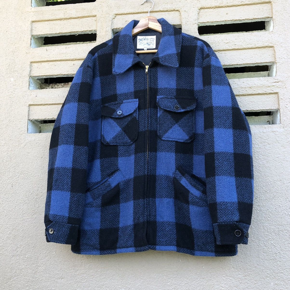 Flannel Vintage Only Wear Famous Brand B.B.H Plain Wool Jacket Size US L / EU 52-54 / 3 - 4 Thumbnail