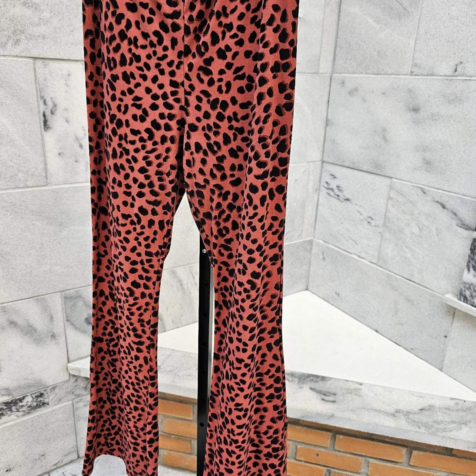 Other Women's Black and Red Animal Print Flare Pants Size ONE SIZE - 3 Thumbnail