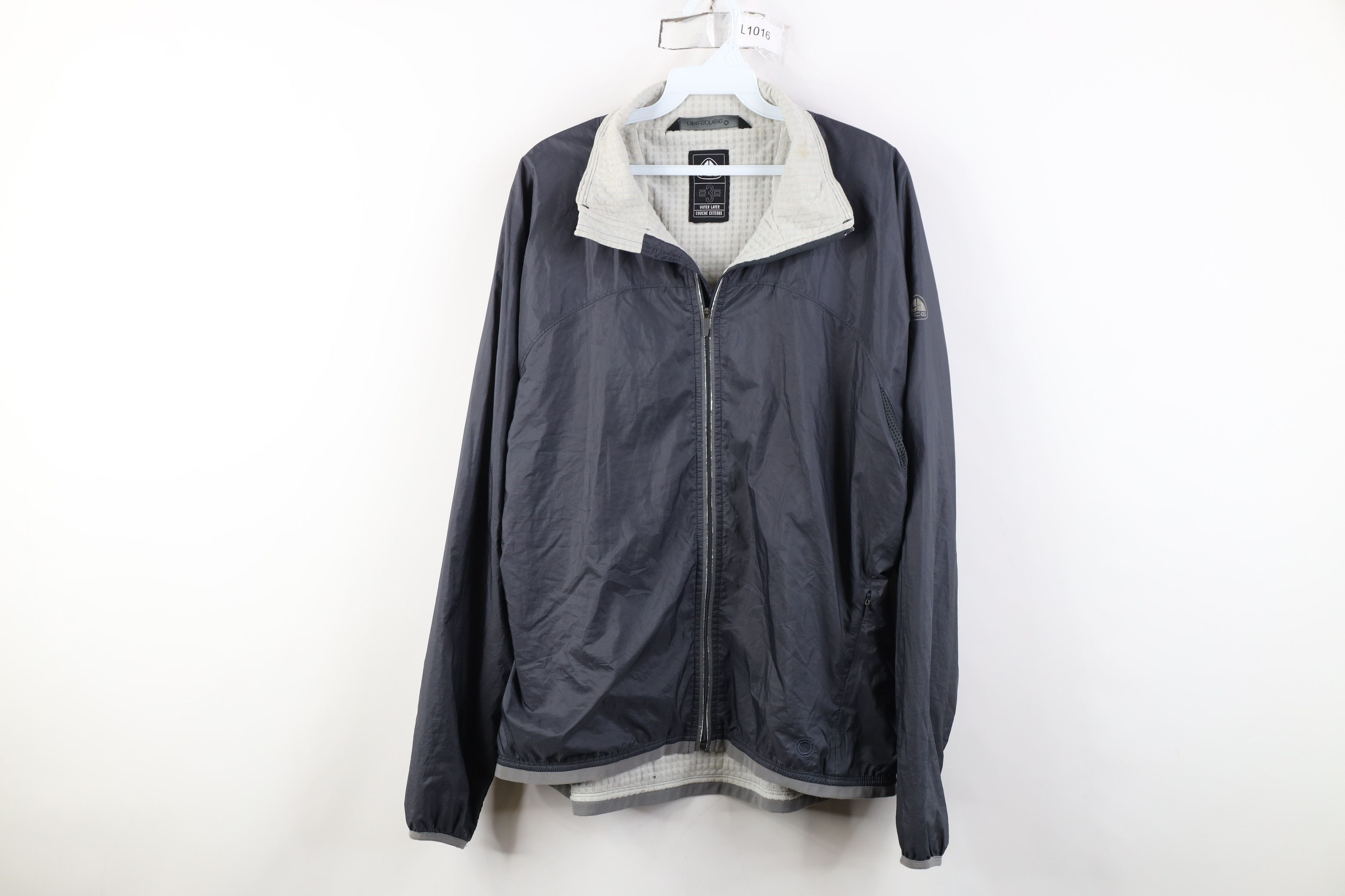 Nike Vintage Nike ACG Swoosh Reflective Lined Windbreaker Jacket Size US M / EU 48-50 / 2 - 1 Thumbnail