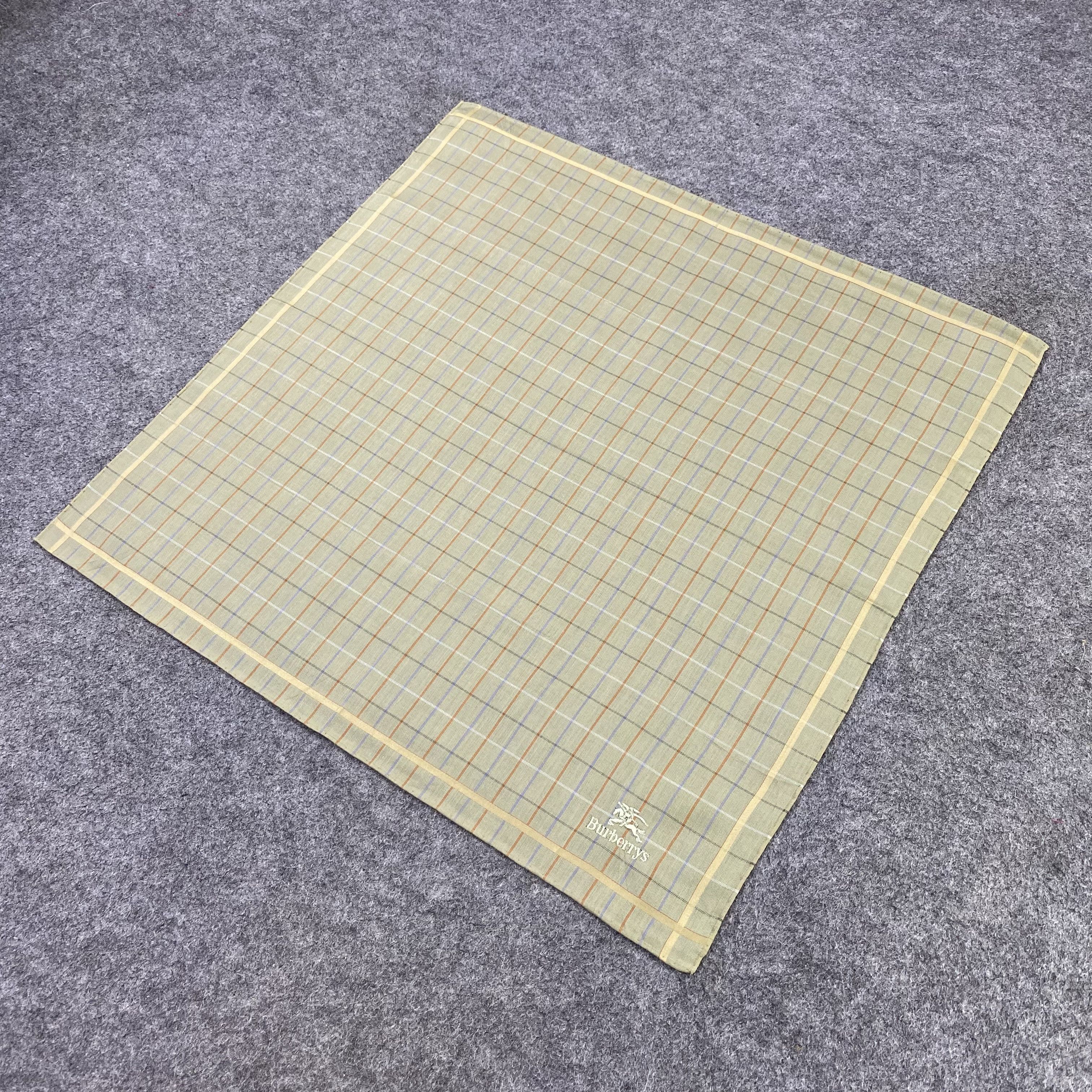 Burberry Burberry Handkerchief / Bandana / Neckerchief-B2111 Size ONE SIZE - 4 Thumbnail