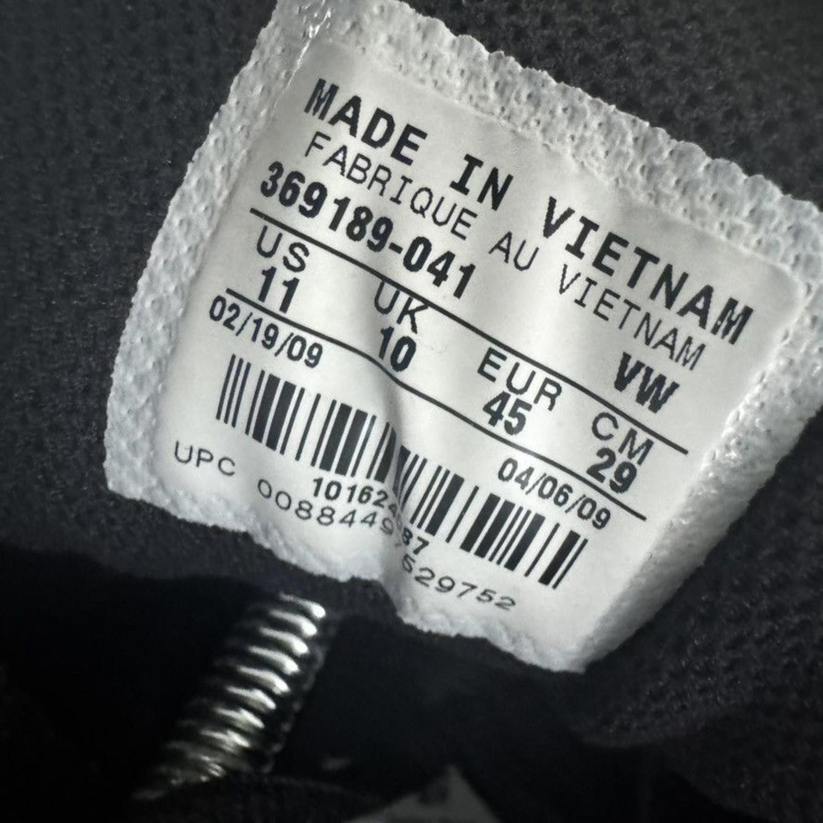 Nike NIKE • VNTG Hustle "Black Wolf Grey" (11M) Size US 11 / EU 44 - 4 Thumbnail