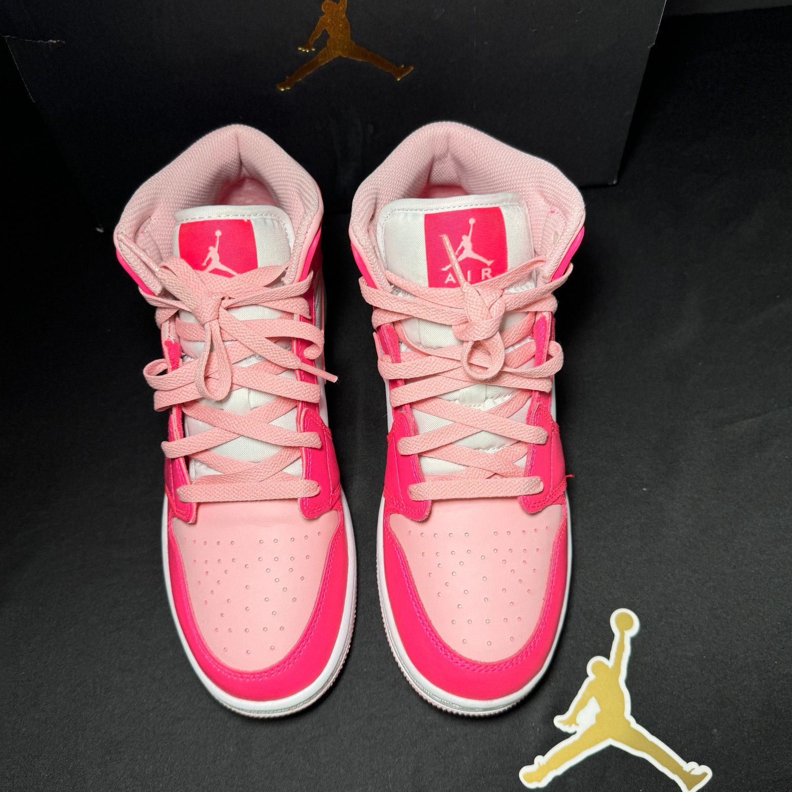 Jordan Brand × Nike Size 7 - Nike Air Jordan 1 Mid GS Fierce Pink Men's Shoes Size US 7 / EU 40 - 4 Thumbnail