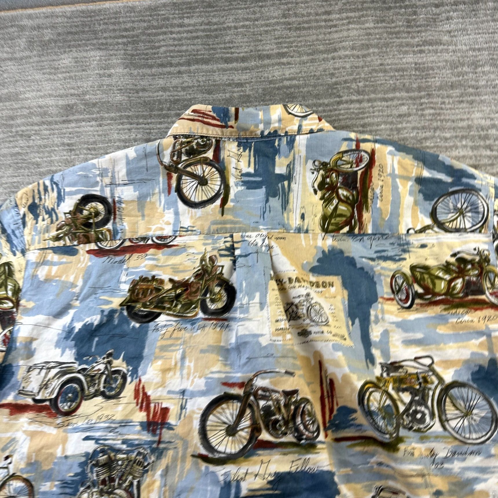 Harley Davidson VINTAGE Harley-Davidson Shirt Mens Large Beige Tan Tori Richard Camp All Over Print Size US L / EU 52-54 / 3 - 4 Thumbnail