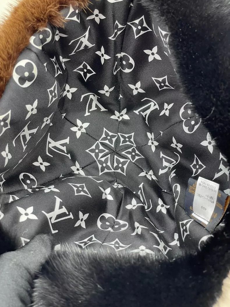 Louis Vuitton Louis Vuitton Presbyopic fur Leifeng hat Size ONE SIZE - 4 Thumbnail