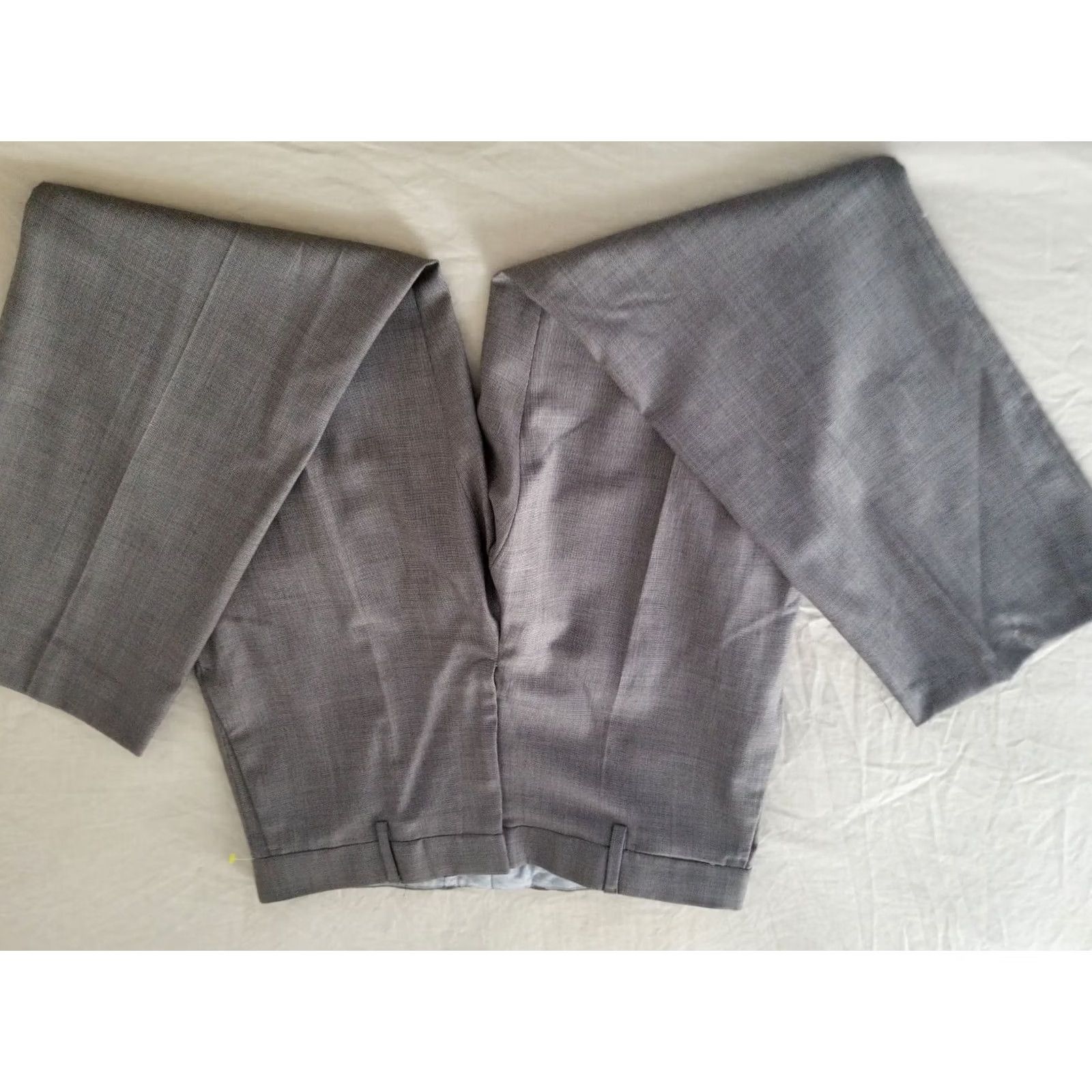 Banana Republic Banana Republic Dress Pants 33x32 Grey Gray Slack Chino Trouser Khaki 34x29 Size US 33 - 3 Thumbnail