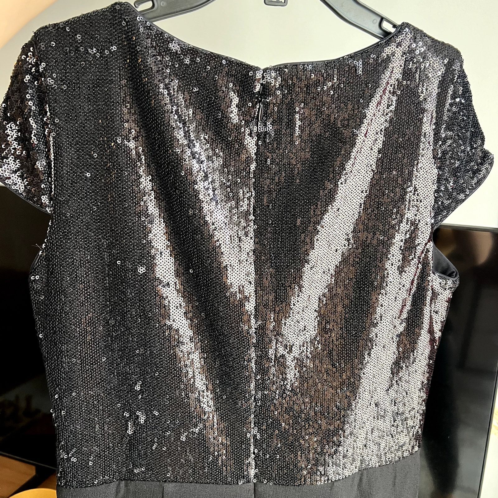 Dress the Population Dress The Population Jaleah Bodycon Sequin Midi Dress XL Size XL / US 12-14 / IT 48-50 - 11 Thumbnail