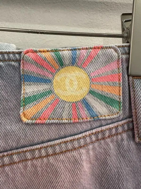 Chanel Chanel Blue Denim Women's Shorts . Size 26" / US 2 / IT 38 - 4 Thumbnail