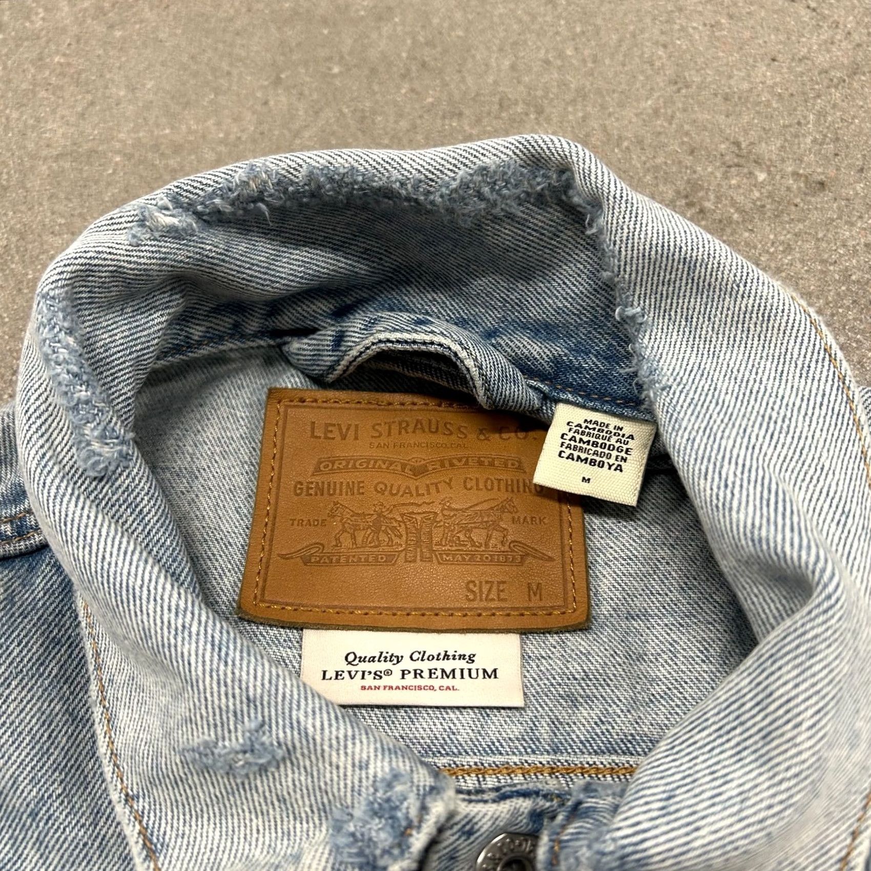Levi's Levi's Premium Trucker Jacket Mens Medium Blue Denim Button Closure Pockets Modern 45in Chest Regular Jacket Size US M / EU 48-50 / 2 - 4 Thumbnail