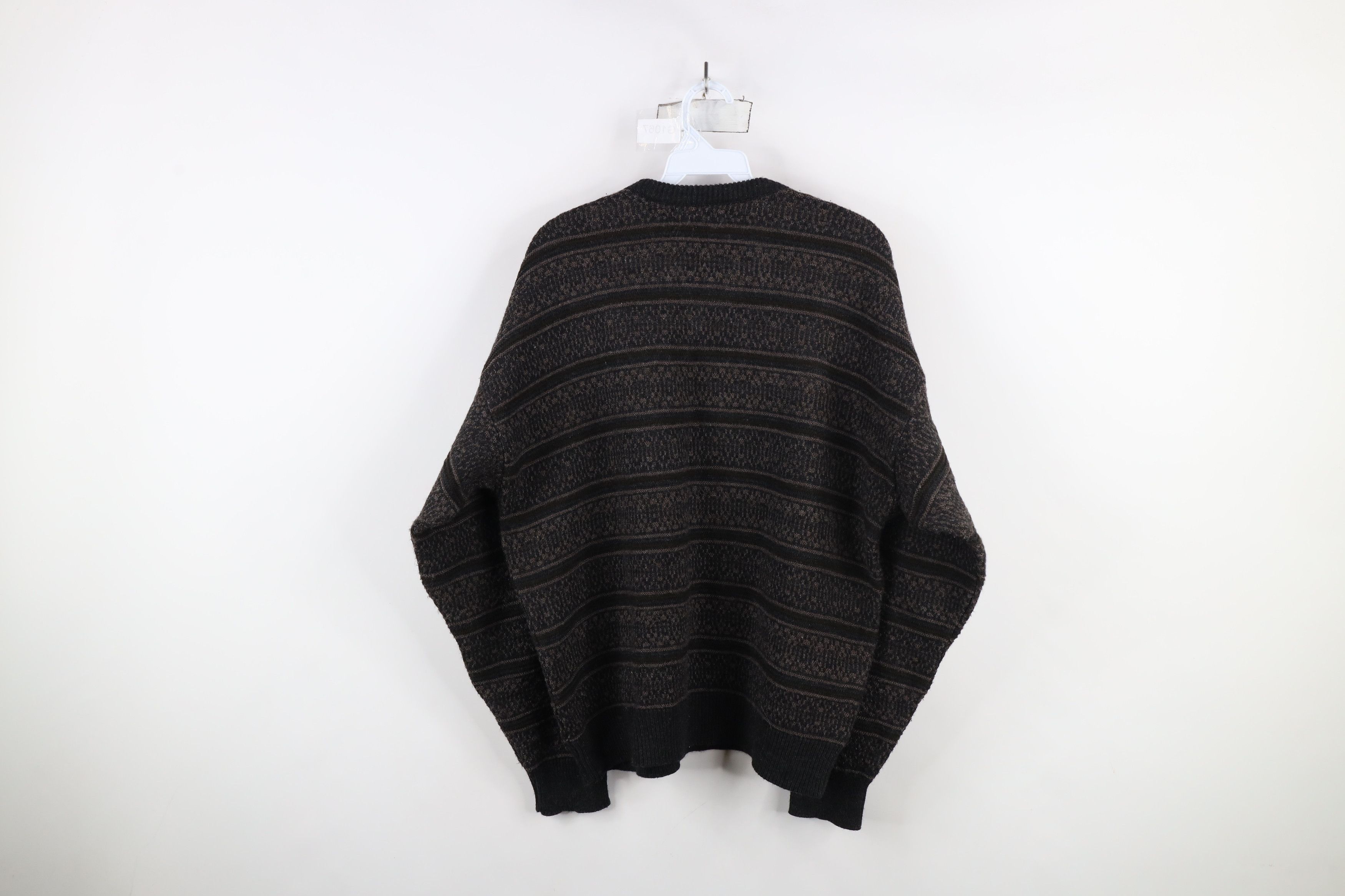 Vintage Vintage 90s Streetwear Striped Fair Isle Knit V-Neck Sweater Size US M / EU 48-50 / 2 - 6 Thumbnail
