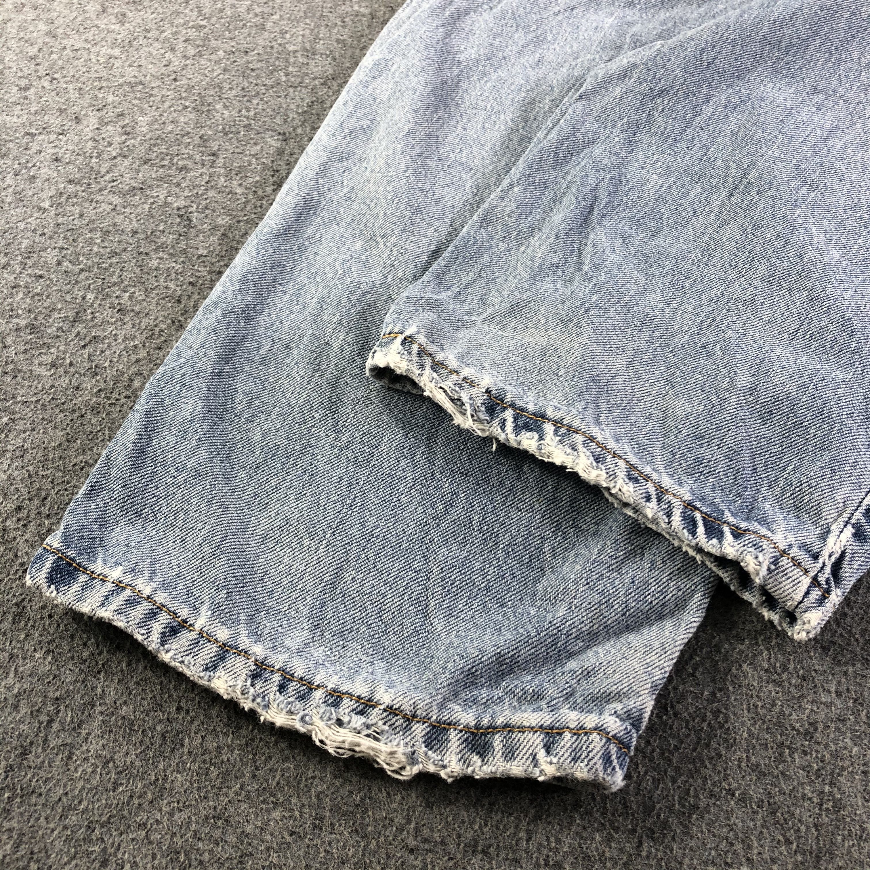 Levi's Vintage Levis 560 Jeans-J3366 Size US 37 - 6 Thumbnail