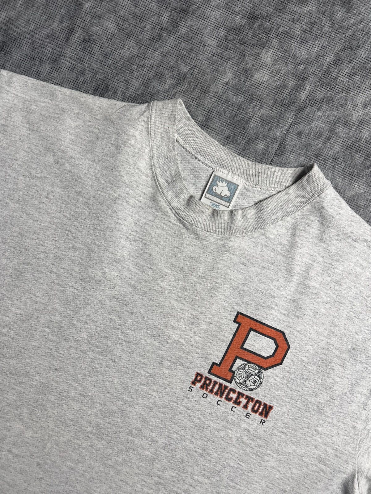Vintage Vintage 1990’s Princeton Football Tee Shirt Size XL Size US XL / EU 56 / 4 - 5 Thumbnail