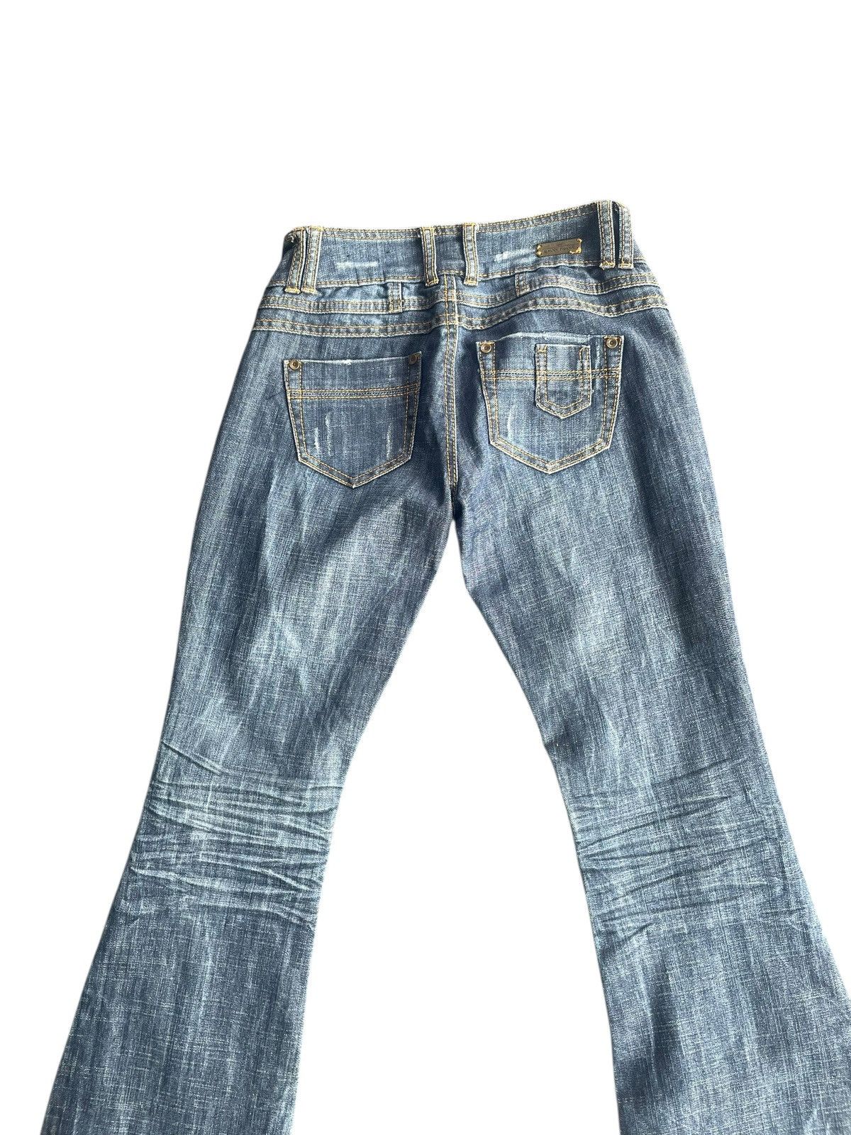 Almost Famous Almost Famous Flare Distresed Size 29" - 7 Thumbnail