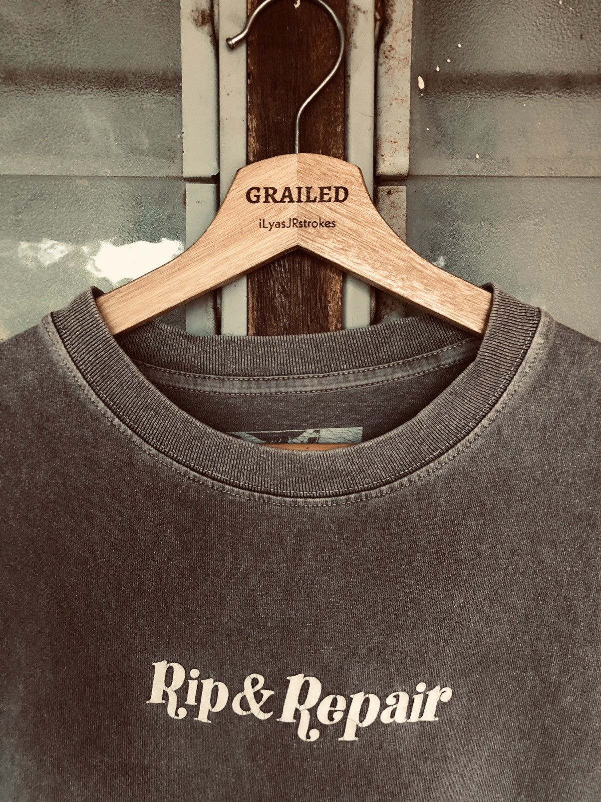 Vintage Vintage Rip & Repair Made In USA Shirt Tee Size US XL / EU 56 / 4 - 15 Thumbnail