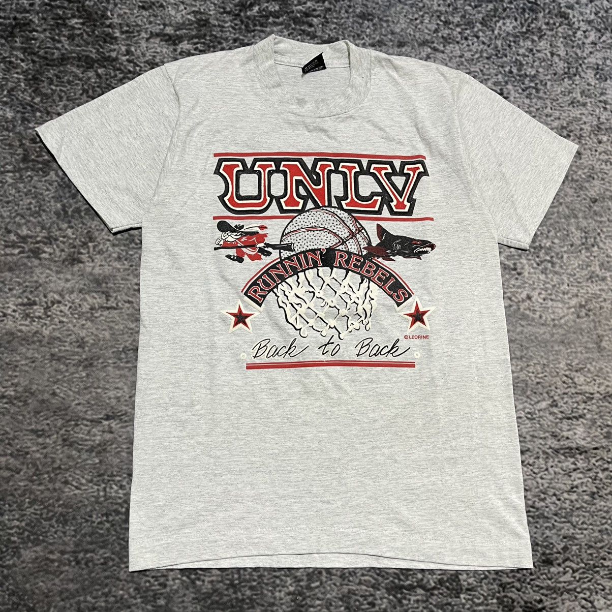 Vintage Vintage 90s UNLV Rebels T Shirt NCAA Basketball Screen Stars Size US M / EU 48-50 / 2 - 3 Thumbnail