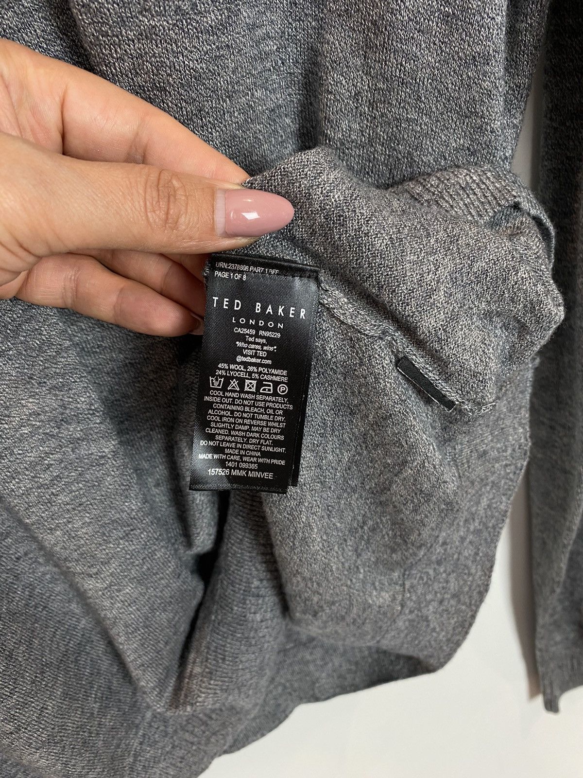 Ted Baker Ted Baker London V-Neck Wool Jumper Sweater Designer UK Grey Size US XL / EU 56 / 4 - 6 Thumbnail