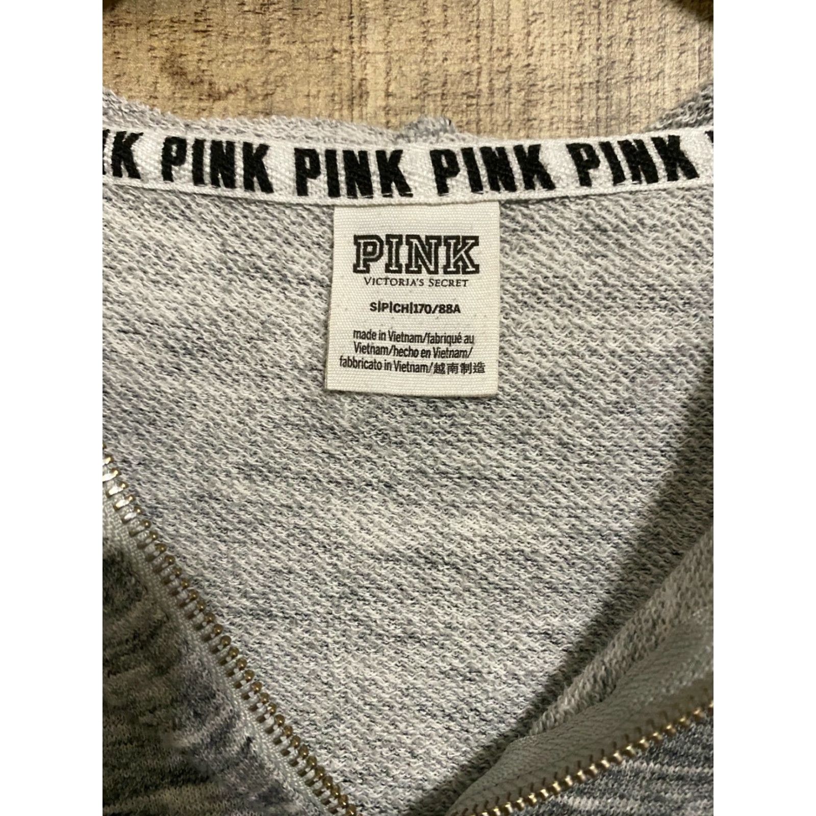 Victoria's Secret Victoria's Secret PINK Hoodie 1/4 Zip Pullover Women's Small Gray Size S / US 4 / IT 40 - 2 Thumbnail
