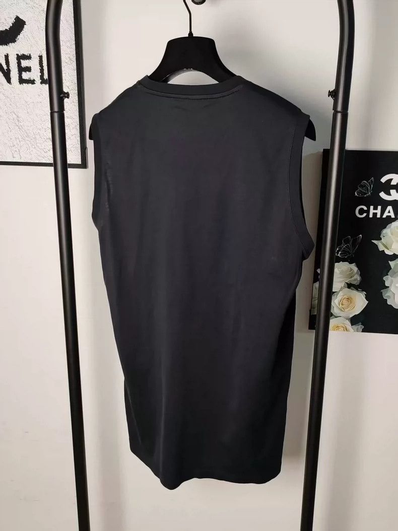 Givenchy Givenchy 4g vest short sleeve Size US XS / EU 42 / 0 - 2 Thumbnail