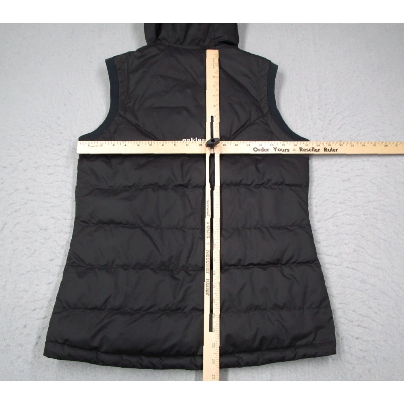 Oakley Oakley Vest Mens XS Black Down Full Zip Hooded Puffer Jacket Short Vest with Pockets Size US XS / EU 42 / 0 - 6 Thumbnail