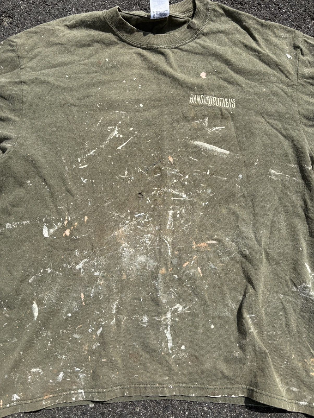 Vintage 00s Thrashed Band of Brothers Tee Size US XL / EU 56 / 4 - 5 Thumbnail