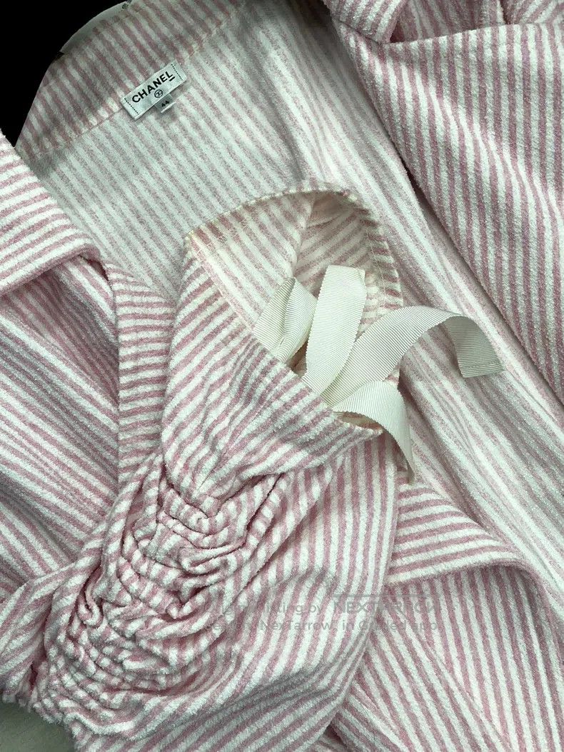 Chanel Chanel Pink and white striped pleated lace-on cardigan jac Size M / US 6-8 / IT 42-44 - 2 Thumbnail